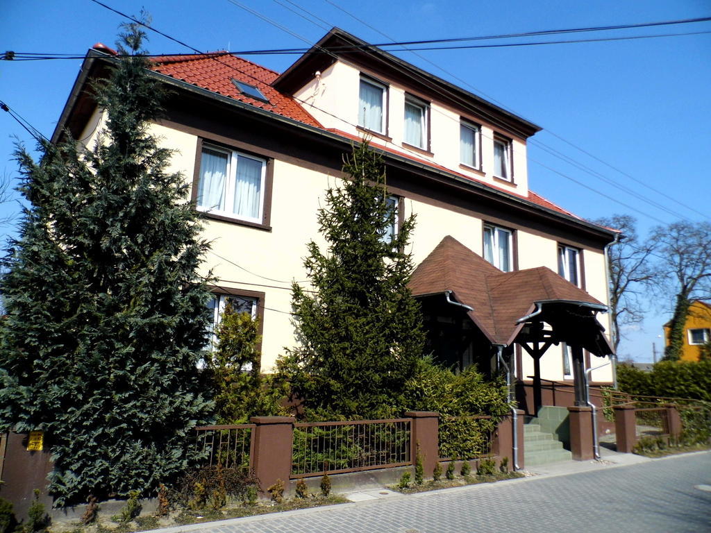 Hotel Huzar Gorzow Wielkopolski Exterior photo